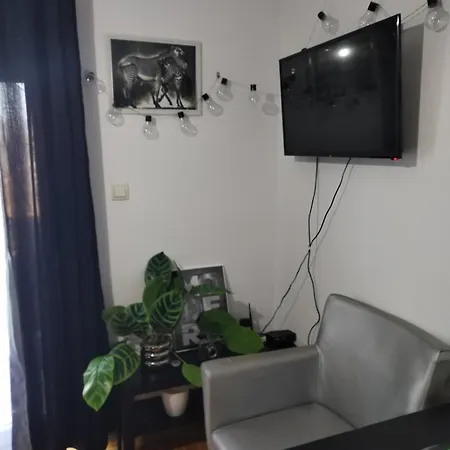 Apartment Aries *